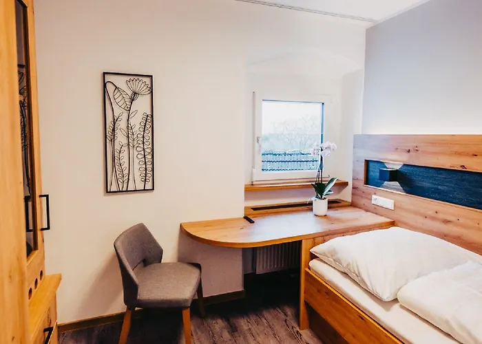 Guest house Allhartsberger Hof 3*