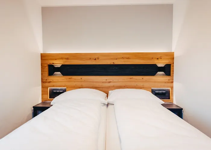 Guest house Allhartsberger Hof 3*